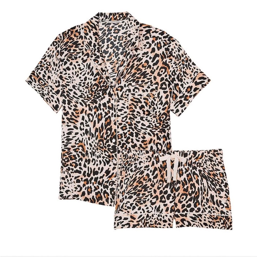 Victoria’s Secret cheetah/leopard print pajama set